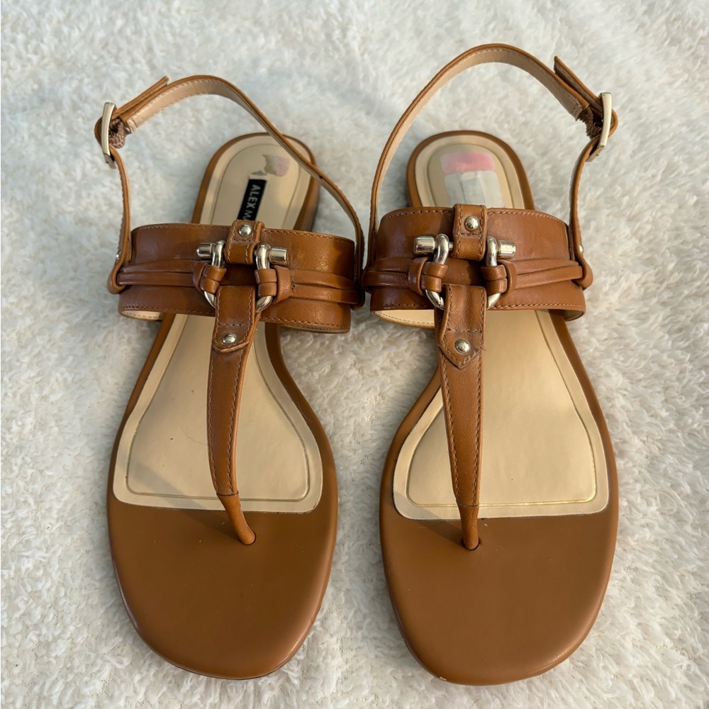 Alex Marie Leather Sandals 7.5 Beige